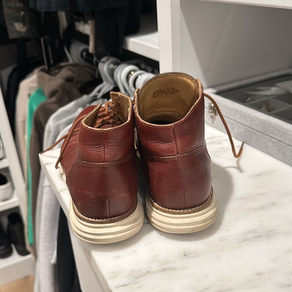 Men’s brown  Cole Haan boot - Picture 5 of 7